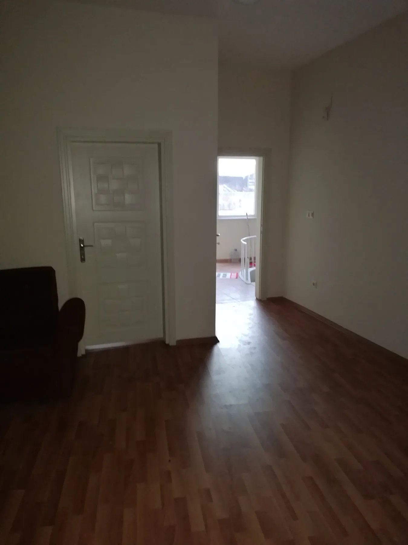 TRABZON / ORTAHİSAR MEYDAN da KİRALIK 3+1 BALKON lu OFİS — görsel 7