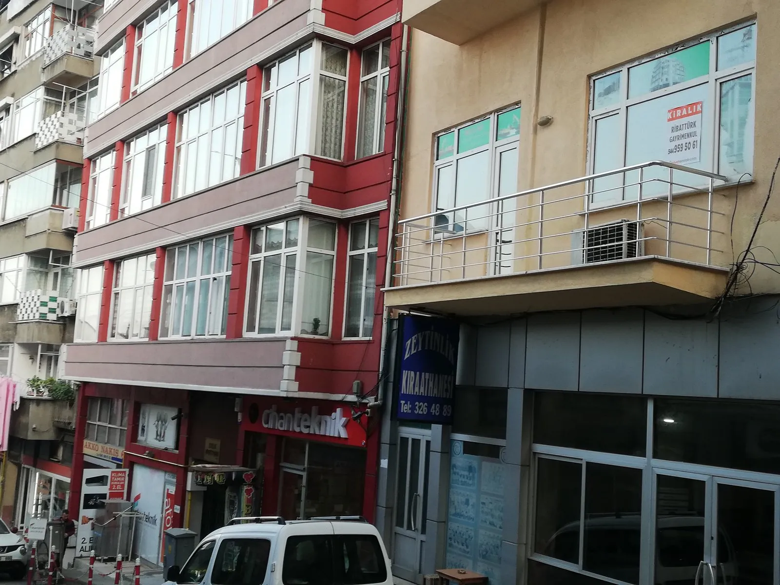 TRABZON / ORTAHİSAR MEYDAN da KİRALIK 3+1 BALKON lu OFİS — görsel 12