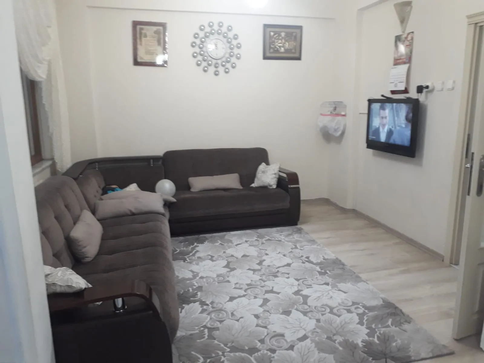 TRABZON / ORTAHİSAR AYASOFYA Mah. de MASRAFSIZ 3+1 ÇOK GÜZEL MERKEZİ KONUMLU BİR DAİRE — görsel 4