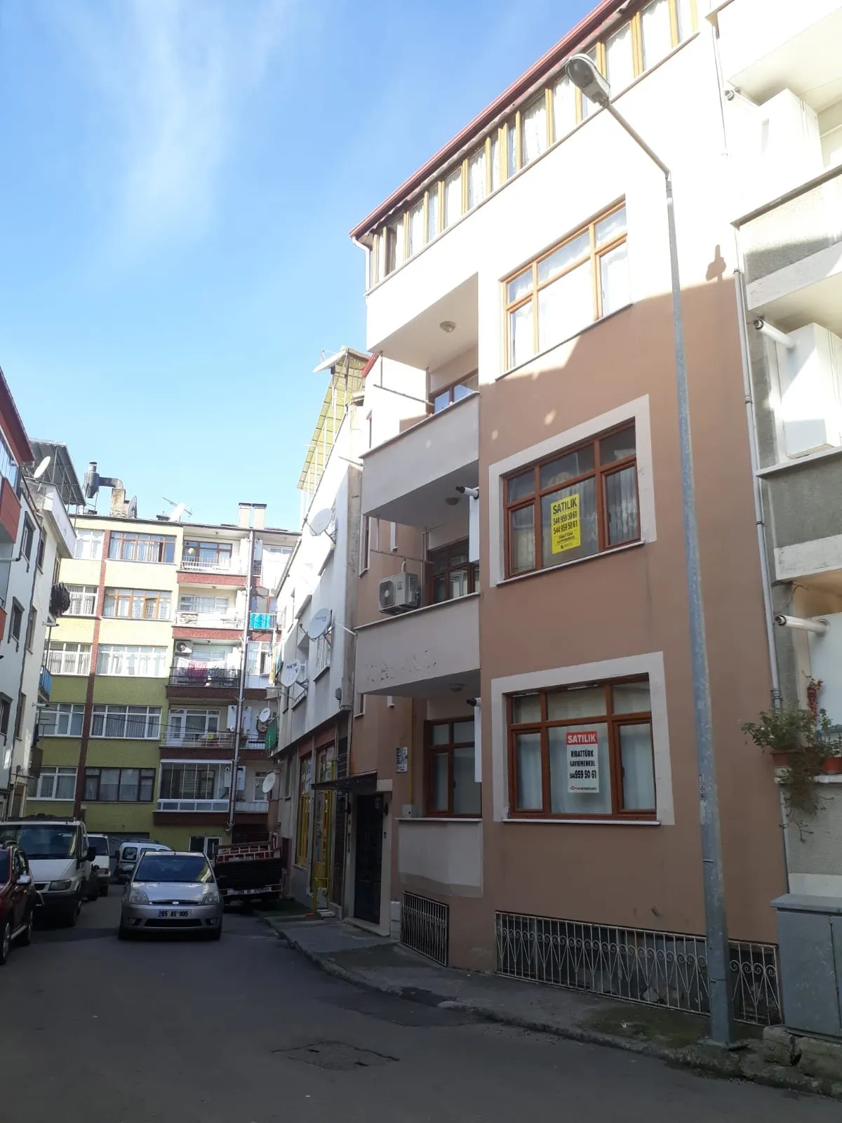 TRABZON / ORTAHİSAR AYASOFYA Mah. de MASRAFSIZ 3+1 ÇOK GÜZEL MERKEZİ KONUMLU BİR DAİRE — görsel 13