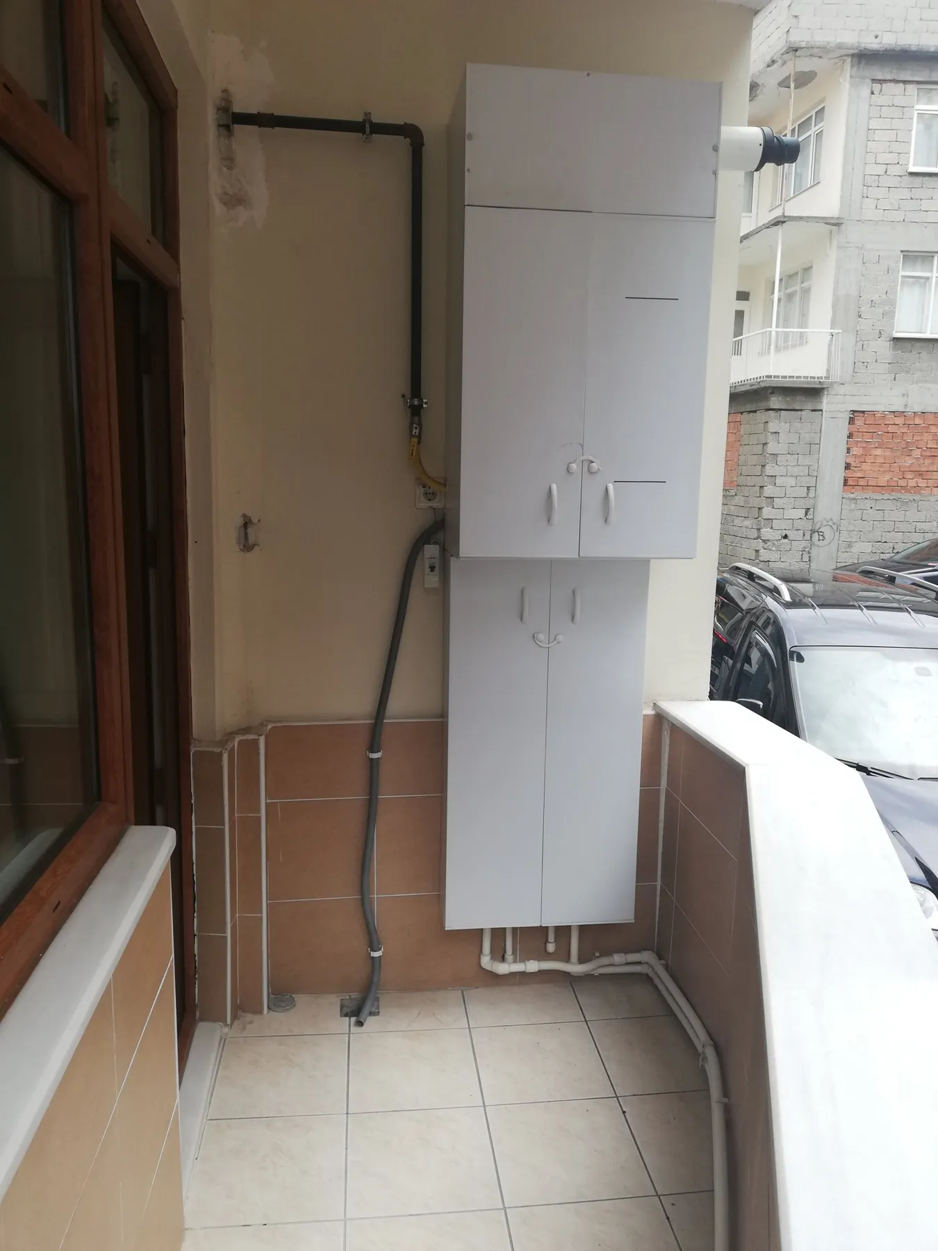 TRABZON / ORTAHİSAR AYASOFYA Mah .de TEMİZ MASRAFSIZ 3+1 155 M2 KENDİNE AİT BAHÇELİ SATILIK DAİRE — görsel 1