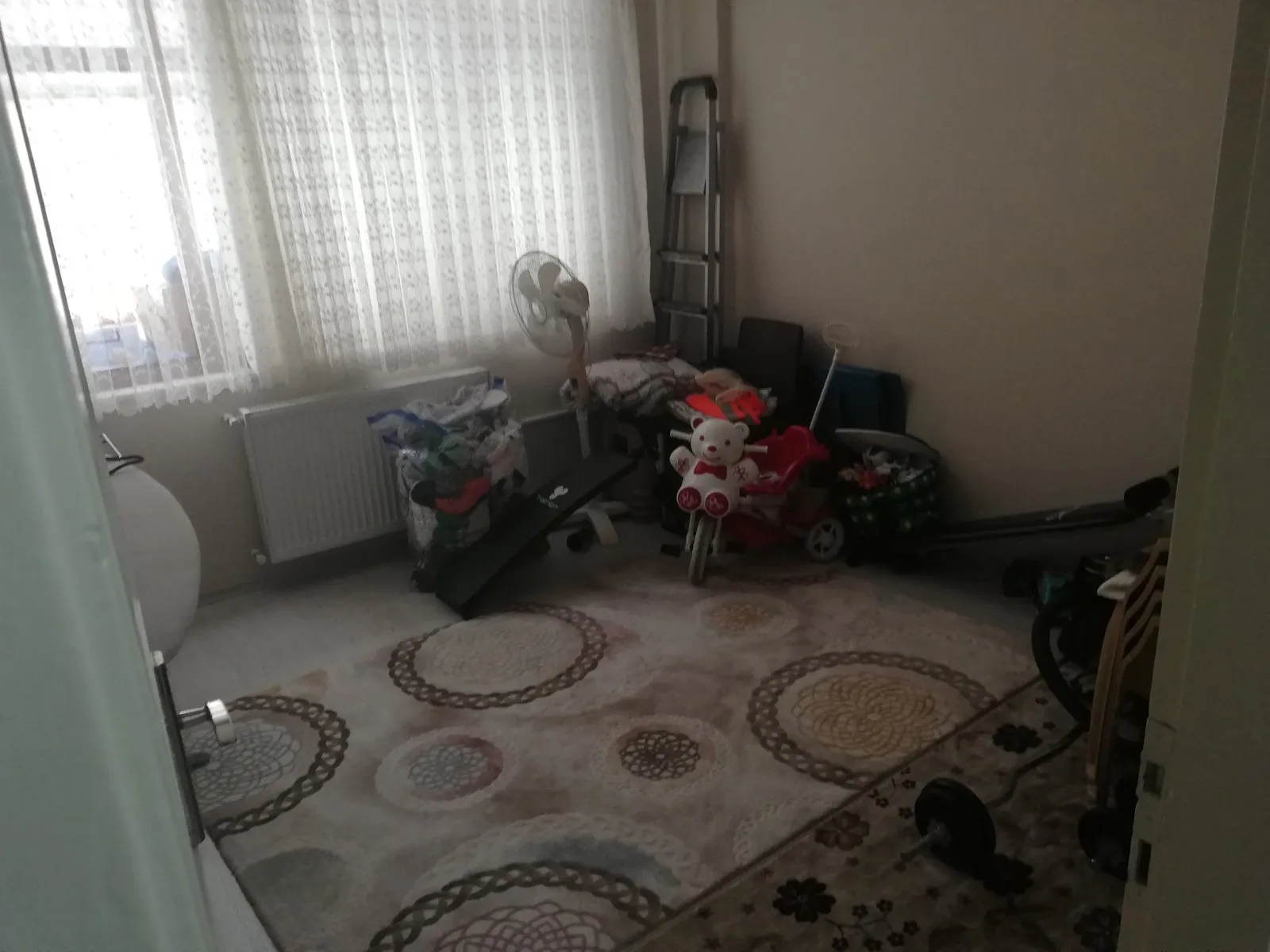 TRABZON / ORTAHİSAR AYASOFYA Mah .de TEMİZ MASRAFSIZ 3+1 155 M2 KENDİNE AİT BAHÇELİ SATILIK DAİRE — görsel 8