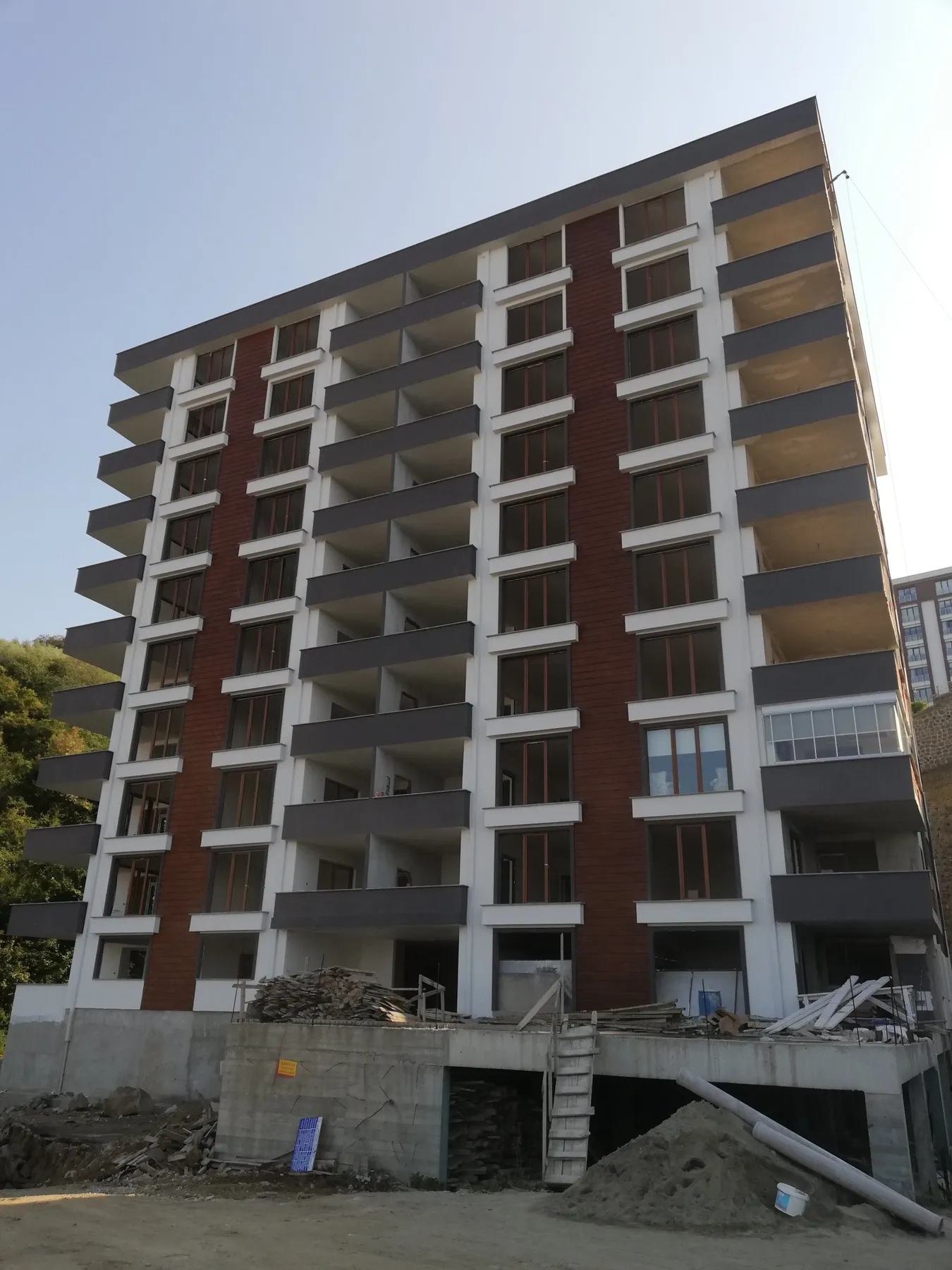 TRABZON/ORTAHİSAR BEŞİRLİ Mah.de SÜPER FİYAT SÜPER PROJE FULL DENİZ MANZARA -3+1-174 M2 8.KAT — görsel 3