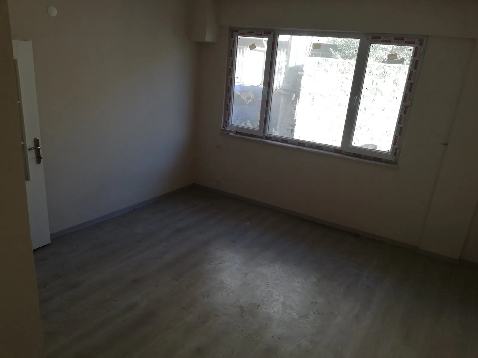 Trabzon Ortahisar Meydan Bölgesinde 2+1 Satılık Doğalgazlı  Yüksek Giriş Daire — görsel 8