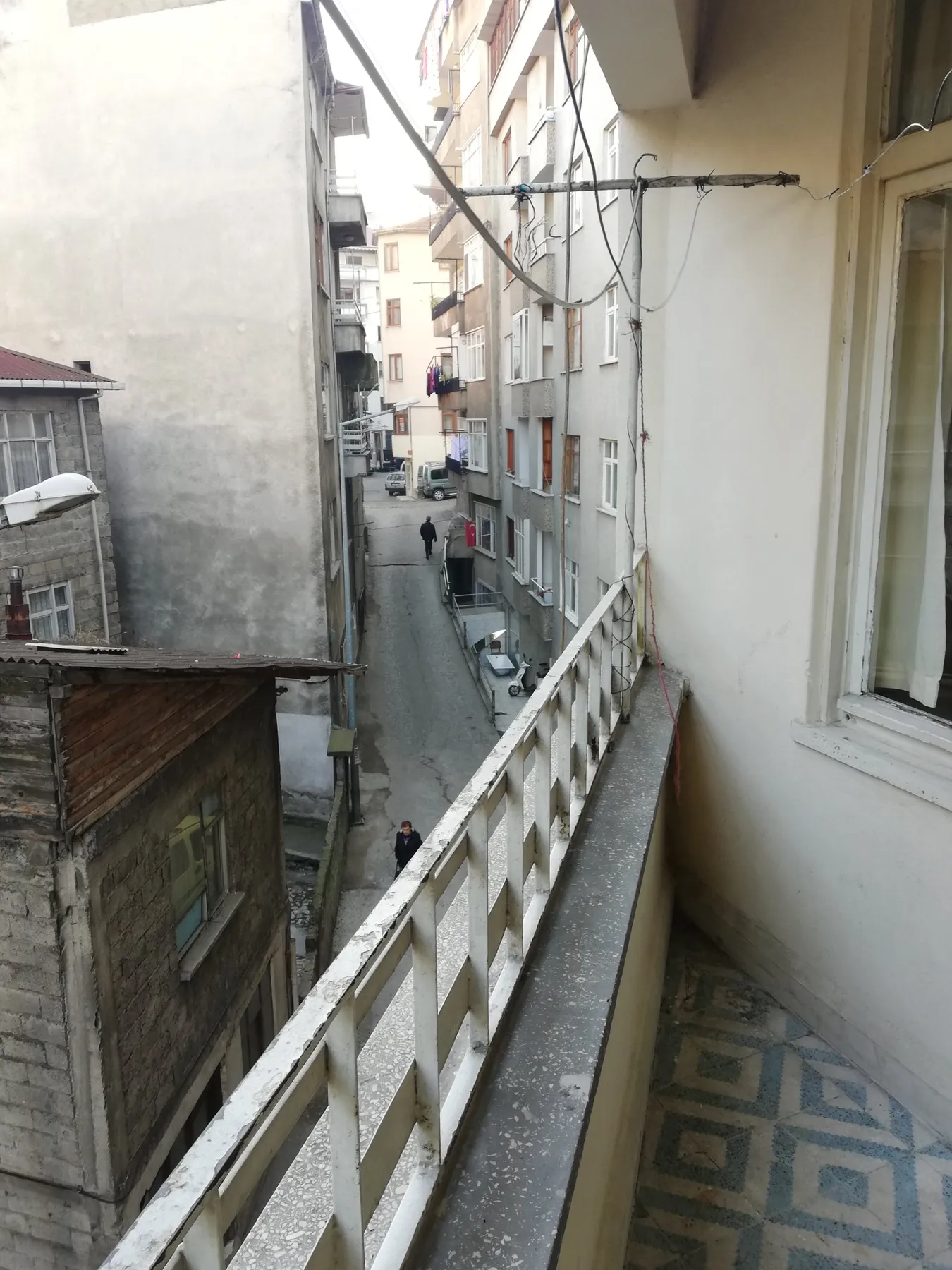 TRABZON / ORTAHİSAR HACIKASIM Mah. de EŞYALI KİRALIK DAİRE — görsel 3